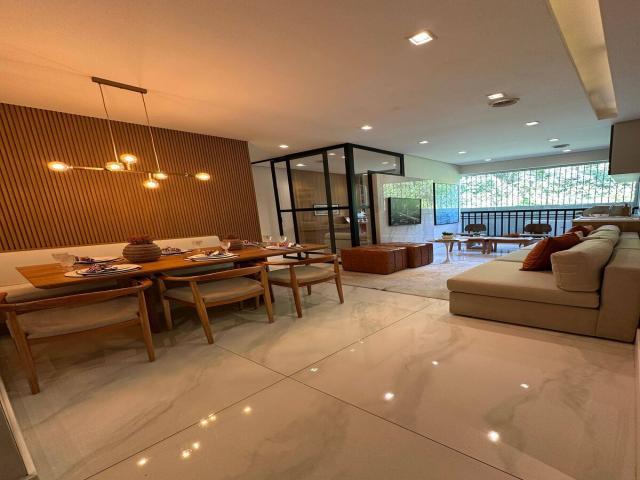 #7M82 - Apartamento para Venda em São Paulo - SP